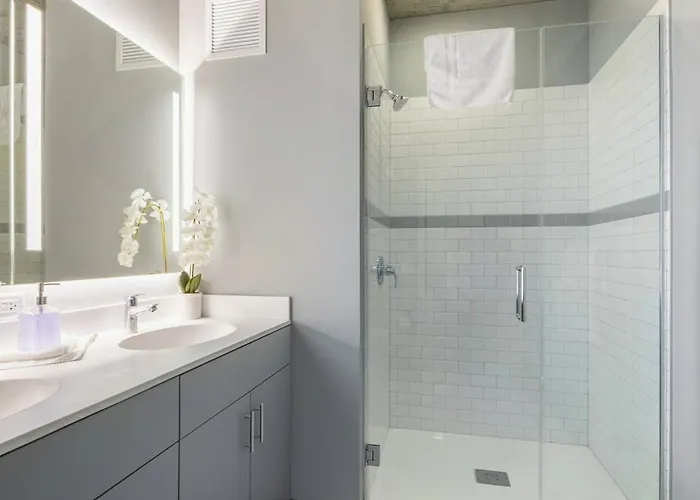 Sophisticated 3br - New Modern And Luxurious Apartamento Chicago