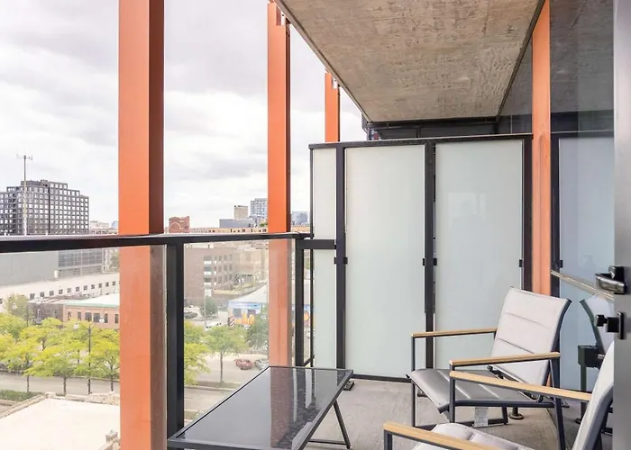 Sophisticated 3br - New Modern And Luxurious Apartamento *